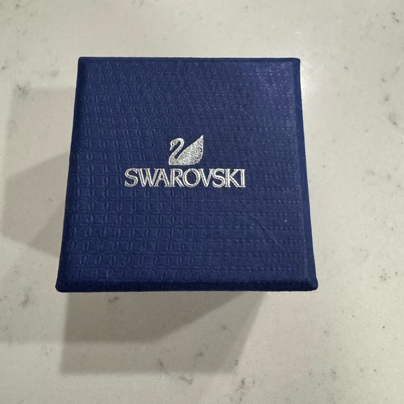 NWT Swarovski Cherry Ring - Picture 5 of 5